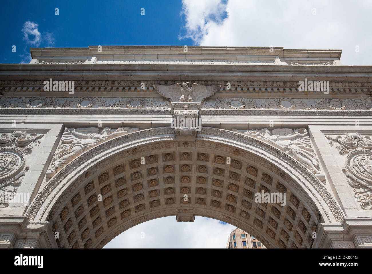 Famoso Washington Square Arch che è stato costruito nel 1889, la città di New York Foto Stock