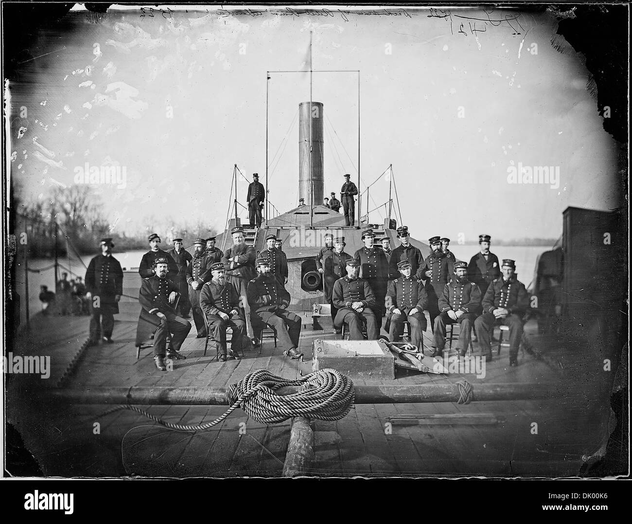 Il confederato RAM Atlanta, dopo la sua cattura da parte delle forze unioniste, è mostrato sul fiume James, Virginia, nel 1863. Questa fotografia fornisce una vista della nave da guerra confederata dopo la sua resa durante la guerra civile. Foto Stock