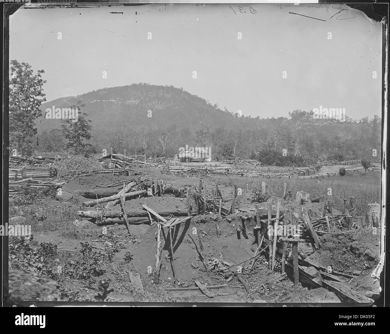 Una fotografia storica del fronte di Kennesaw Mountain, Georgia, scattata nel 1864. L'immagine raffigura il sito durante la guerra civile, un campo di battaglia chiave nella campagna di Atlanta. Foto Stock