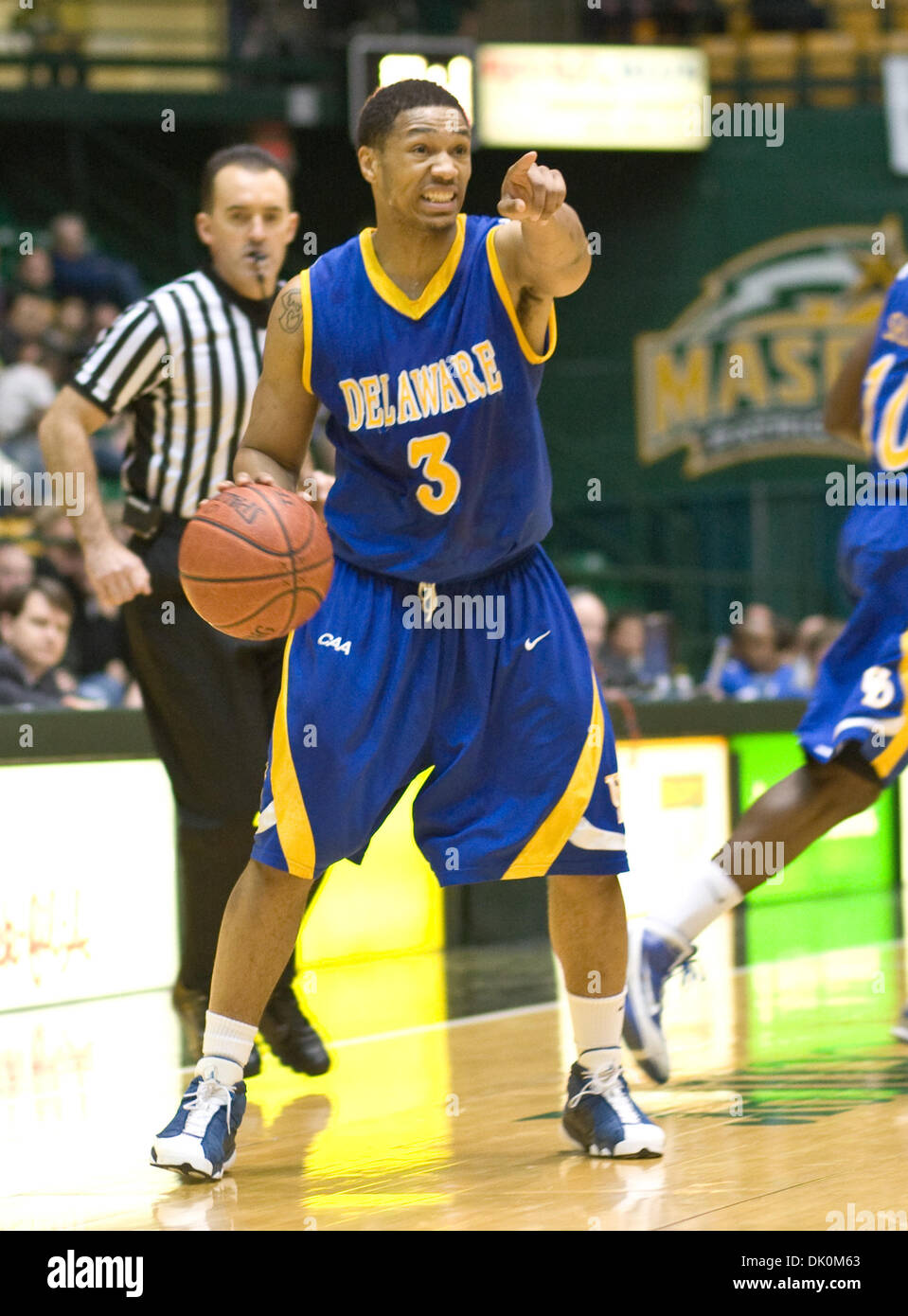 Gen 3, 2011 - Fairfax, Virginia, Stati Uniti d'America - Università del Delaware Guard Jawan carter (3) durante la partita contro la George Mason University a Patriot Center Fairfax Virginia. George Mason sconfitto Delaware 75-66. (Credito Immagine: © Charles Barner/Southcreek globale/ZUMAPRESS.com) Foto Stock