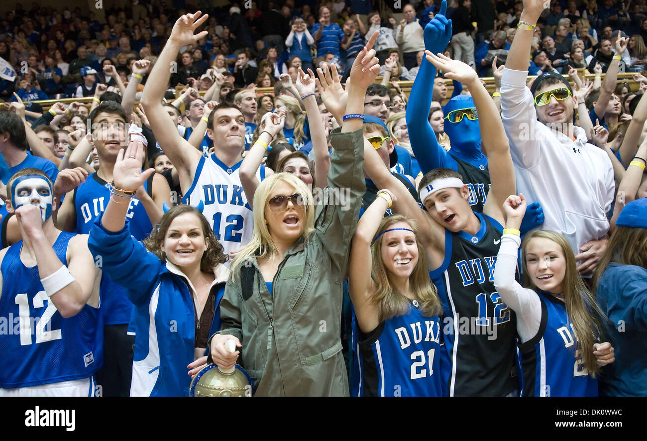 Gen 9, 2011 - Durham, North Carolina, Stati Uniti - Duke beats Maryland 71-64 a Cameron Indoor Stadium (credito Immagine: © Mark Abbott/Southcreek globale/ZUMAPRESS.com) Foto Stock