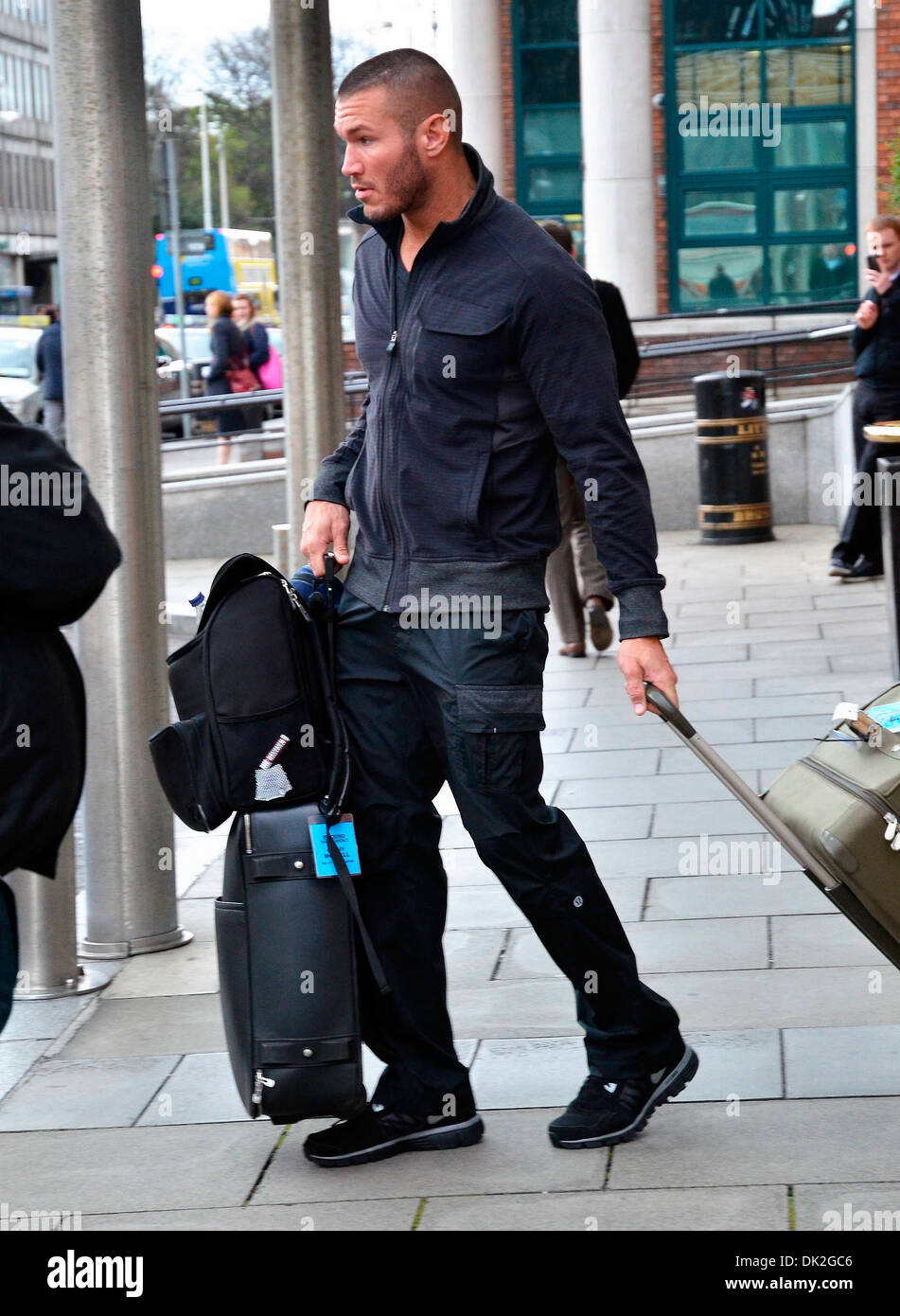 Randy Orton WWE lottatori al di fuori del loro hotel Dublin, Irlanda - 12.04.12. Foto Stock