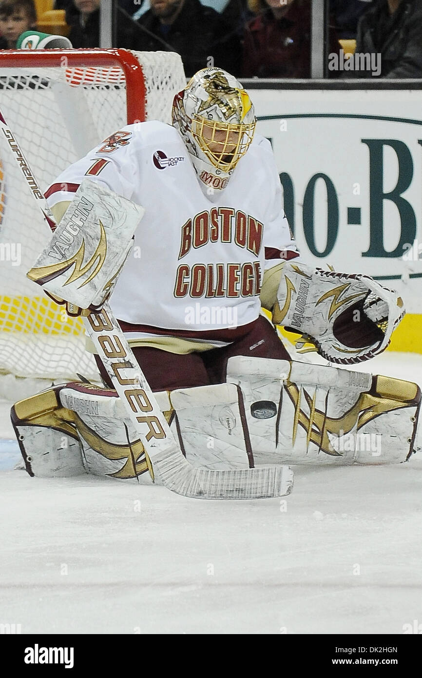 Febbraio 14, 2011 - Boston, Massachusetts, STATI UNITI - Il Hobey Baker Award Nominees (credito Immagine: © Jim Melito/Southcreek globale/ZUMAPRESS.com) Foto Stock