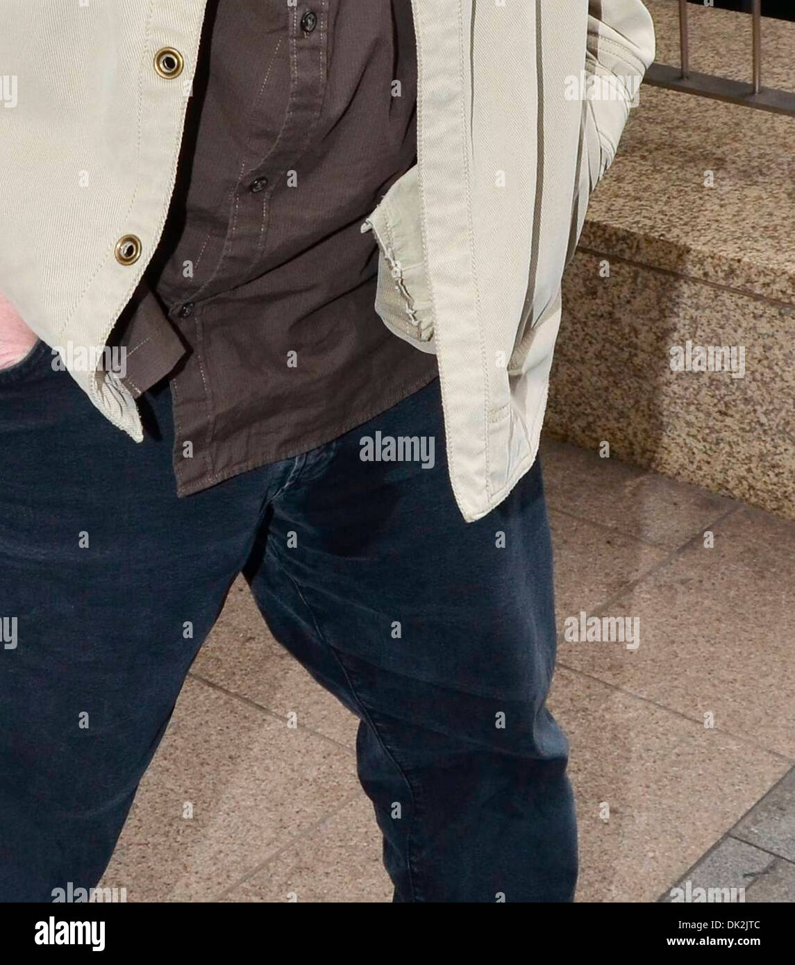 Pantaloni Bagnati Immagini e Fotos Stock - Alamy