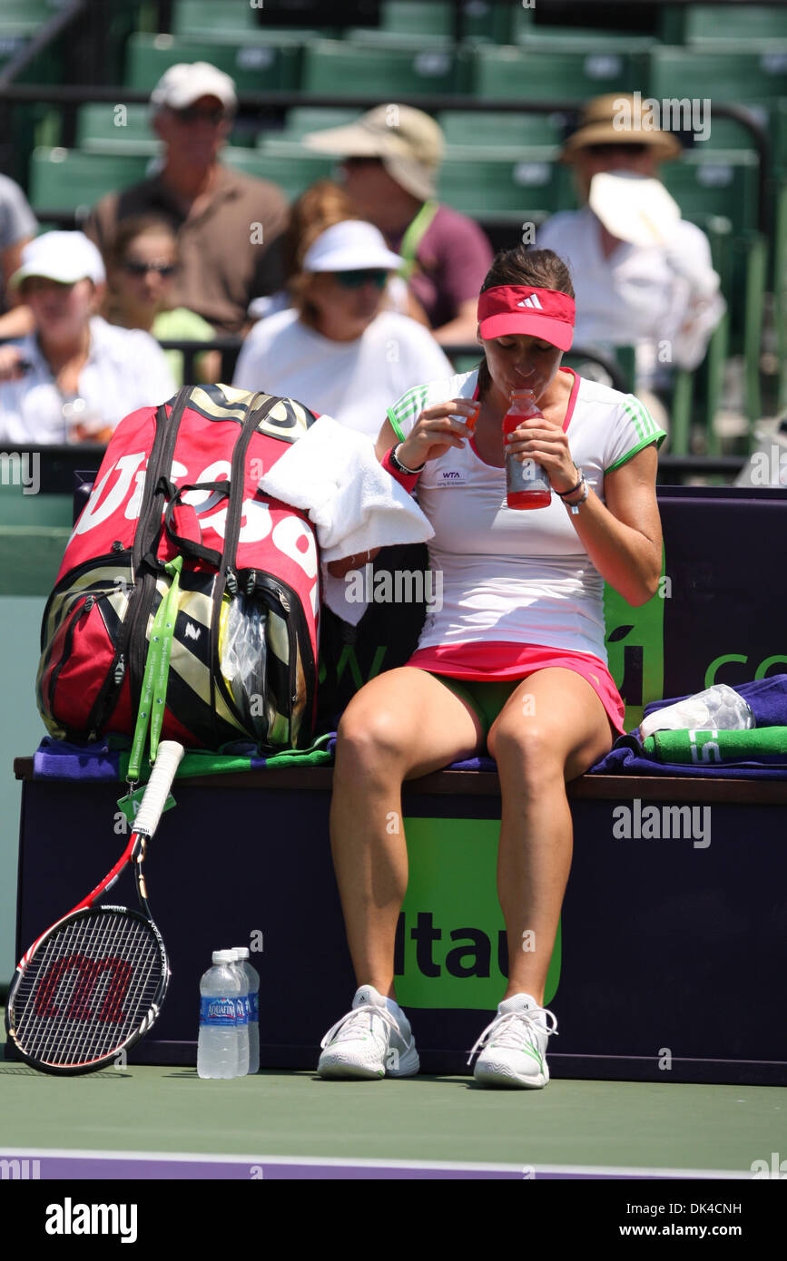 Mar 31, 2011 - Kay Biscayne, Florida, Stati Uniti - No.21 Sementi Andrea Petkovic (GER) in azione durante la donna della semifinale partita del 2011 Sony Ericsson Open a Crandon Park Tennis Center di Key Biscayne, Florida. (Credito Immagine: © Luis Blanco/Southcreek globale/ZUMApress.com) Foto Stock