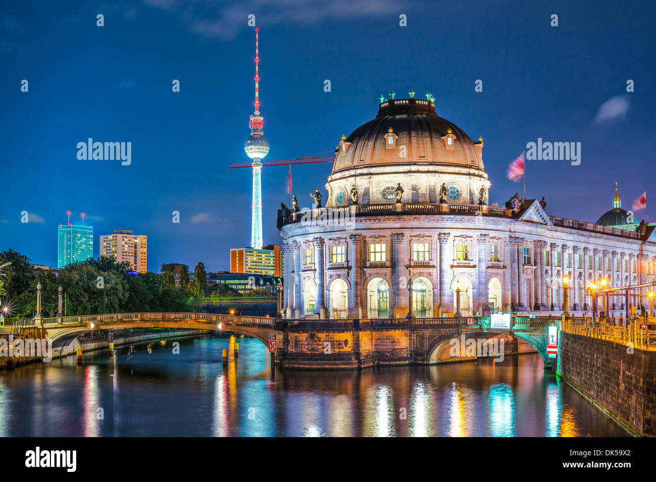 Berlino, Germania vista dell'Isola dei Musei e la torre della televisione. Foto Stock