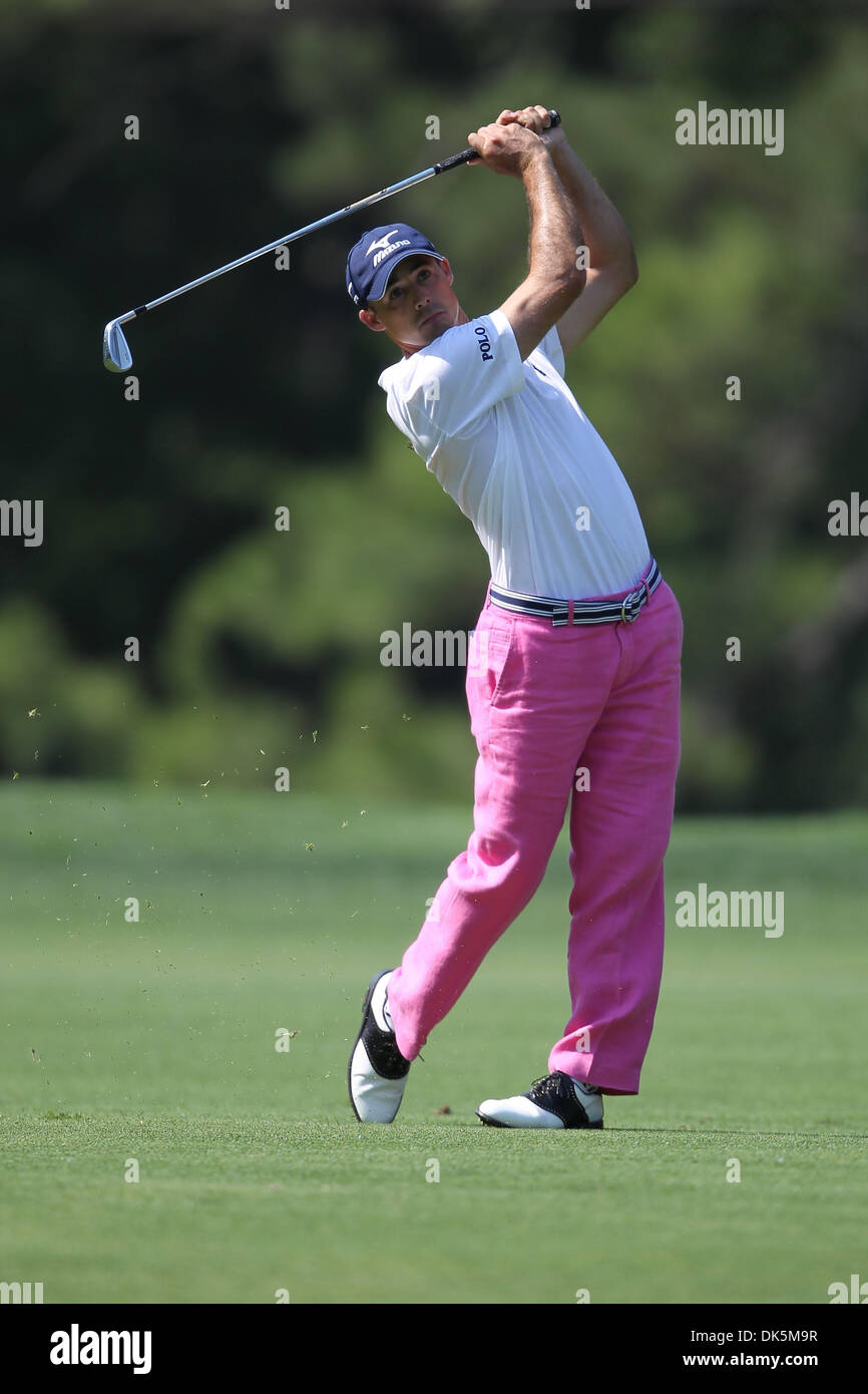 Maggio 08, 2011 - Charlotte, North Carolina, Stati Uniti - JONATHAN BYRD colpisce il suo secondo colpo su dieci. Lucas Glover vince il torneo nella morte improvvisa su Jonathan Byrd alla cava di quaglia Country Club, Charlotte, NC. (Credito Immagine: © Jim Dedmon/ZUMAPRESS.com) Foto Stock