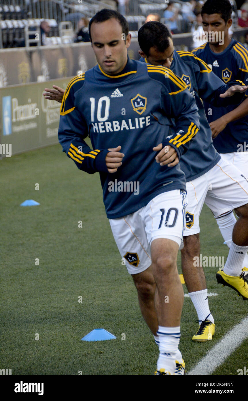 11 maggio 2011 - Chester, PA, Stati Uniti d'America - la galassia Landon Donovan si riscalda prima la stella della corrispondenza tra i Galaxy e la Philadelphia Unione. (Credito Immagine: © Ricky Fitchett/ZUMAPRESS.com) Foto Stock