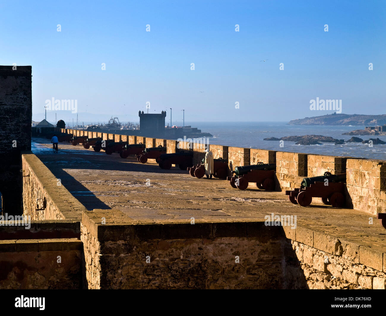 I bastioni, Essaouira, città murata sulla costa atlantica .Marocco Foto Stock
