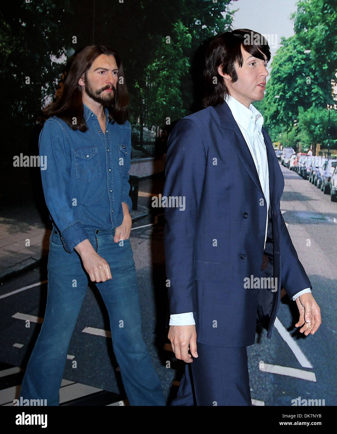 Il Beatles Figure di Cera di Madame Tussaud's Las Vegas svela le figure di cera del Beatles rievoca iconico 'Abbey Road' album a coperchio Foto Stock