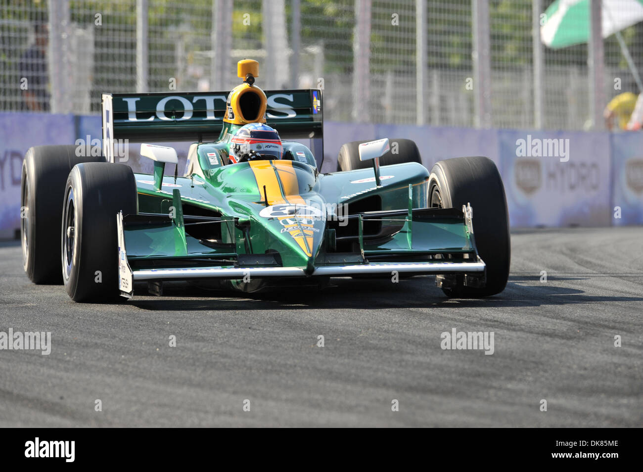 9 luglio 2011 - Toronto, Ontario, Canada - Takuma Sato entra nel giro 5 alla Honda Indy Toronto (credito Immagine: © Steve Dormer Southcreek/Global/ZUMAPRESS.com) Foto Stock