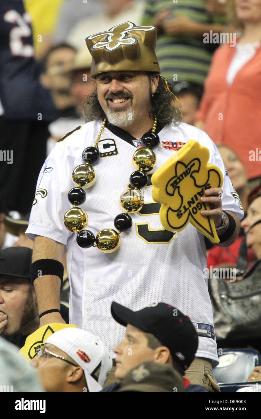 Agosto 20, 2011 - Houston, Texas, Stati Uniti - Santi ventilatore mostra i suoi colori. Houston Texans sconfitto il New Orleans Saints 27-14 al Reliant Stadium di Houston in Texas. (Credito Immagine: © Luis Leyva/Southcreek globale/ZUMAPRESS.com) Foto Stock