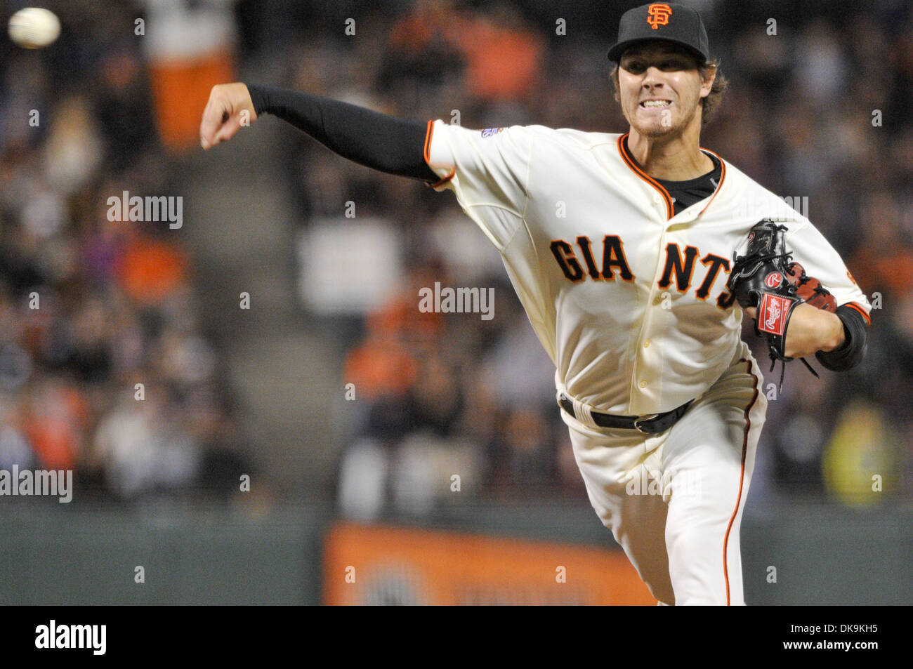 Agosto 25, 2011 - San Francisco, California, Stati Uniti - San Francisco Giants sollievo lanciatore Steve EDLEFSEN (#65) passi durante il giovedì di gioco al parco AT&T. Astros battere i giganti 3-1. (Credito Immagine: © Scott Beley/Southcreek globale/ZUMAPRESS.com) Foto Stock