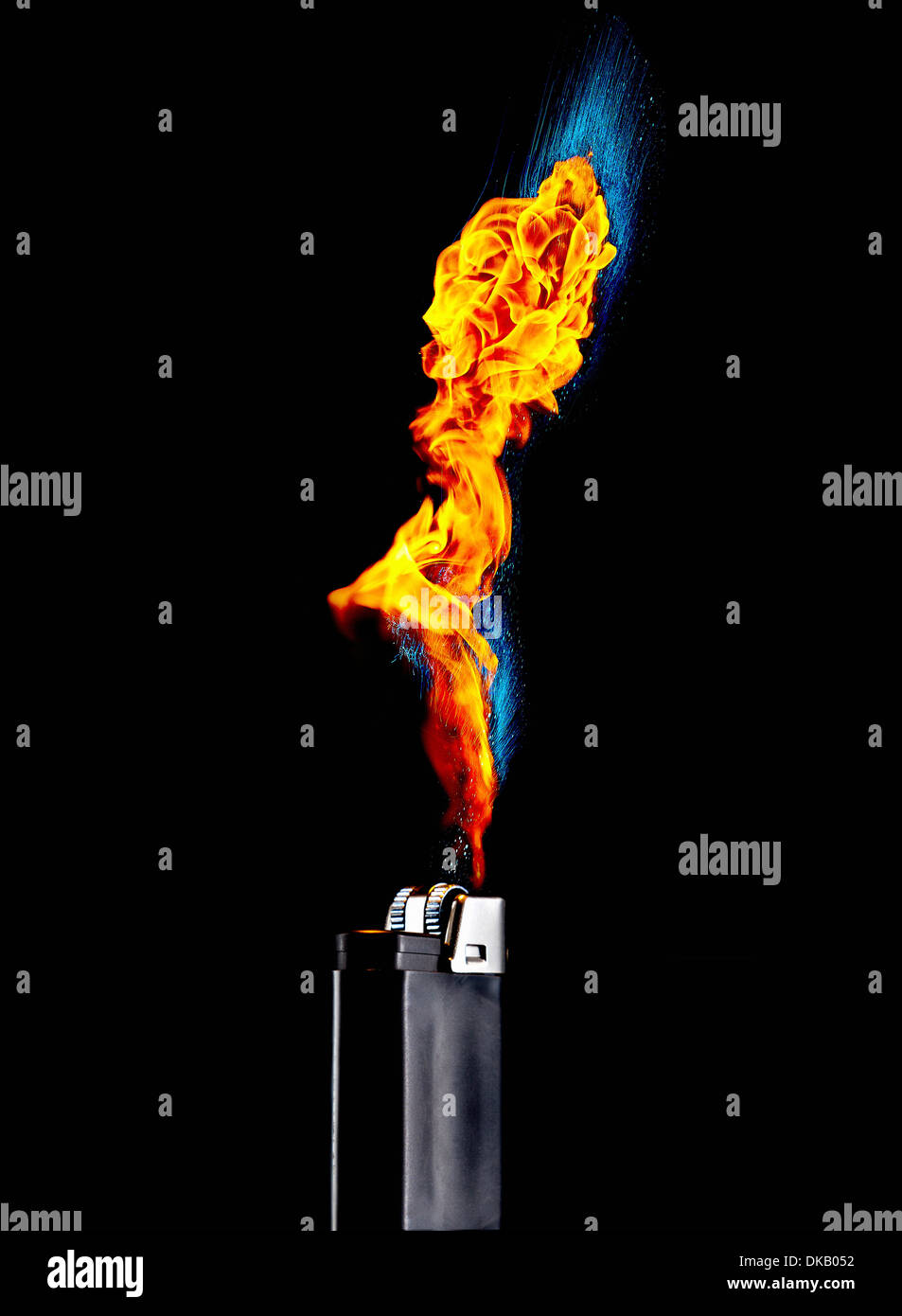 Ancora in vita di accendisigari con fiamma estreme Foto Stock