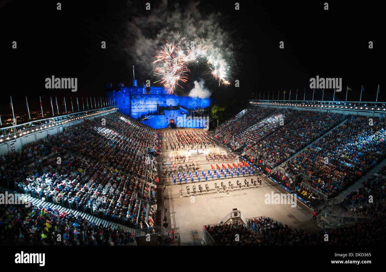 Edinburgh Tattoo militare finale Foto Stock