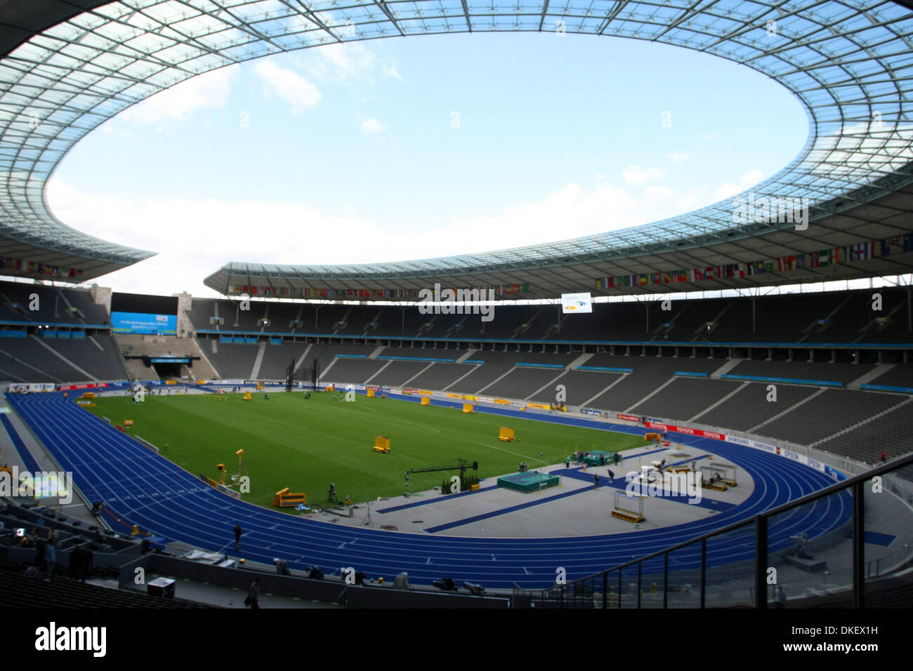Agosto 14, 2009 - Berlino, Germania - Stadio Olimpico di Berlino dove il dodicesimo IAAF Campionati del Mondo di atletica leggera si svolge. (Credito Immagine: © Aleksander V. Chernykh/PhotoXpress/ZUMA Press) Foto Stock