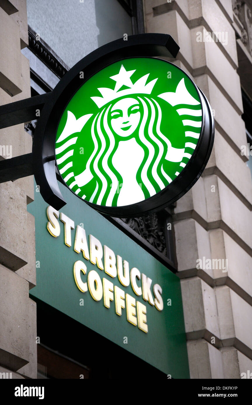 Londra, Inghilterra, Regno Unito. Starbucks Coffee shop segno, Piccadilly Foto Stock