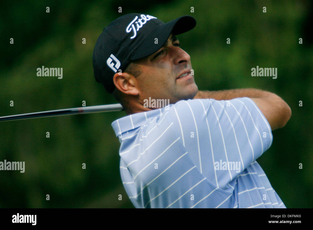 Jul 03, 2009 - Bethesda, Maryland, Stati Uniti d'America - MARC TURNESA tees off on xviii durante la seconda tornata del National Golf Championship tenutosi a Congressional Country Club. Al momento della stesura del rapporto, Turnesa era legata per 53a in corrispondenza di uno più par. (Credito Immagine: © James Berglie/ZUMA Press) Foto Stock