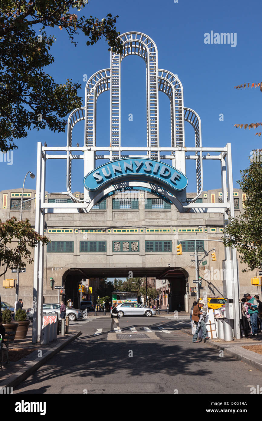 Quartiere di Sunnyside, Queens, a New York City. Foto Stock