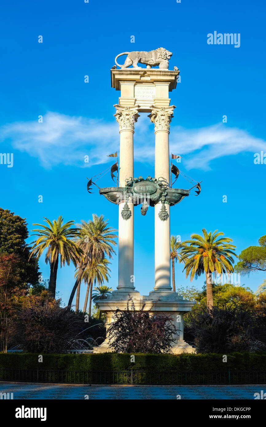 Monumento a Colon in Jardines De Catalina De Ribera, Siviglia, Spagna Foto Stock