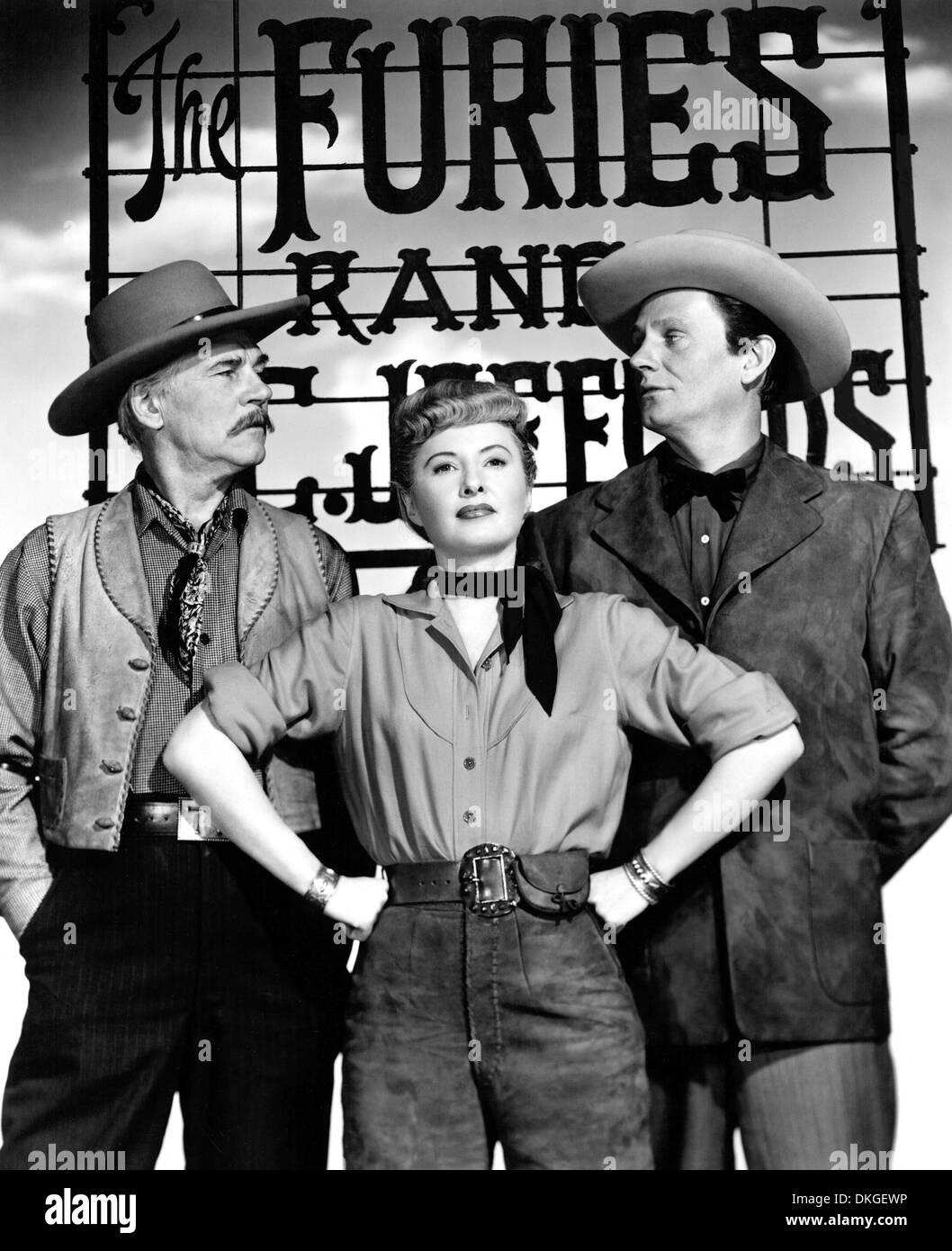 Il FURIES 1950 Paramount film con da sinistra Walter Huston, Barbara Stanwyck, Wendell Corey Foto Stock