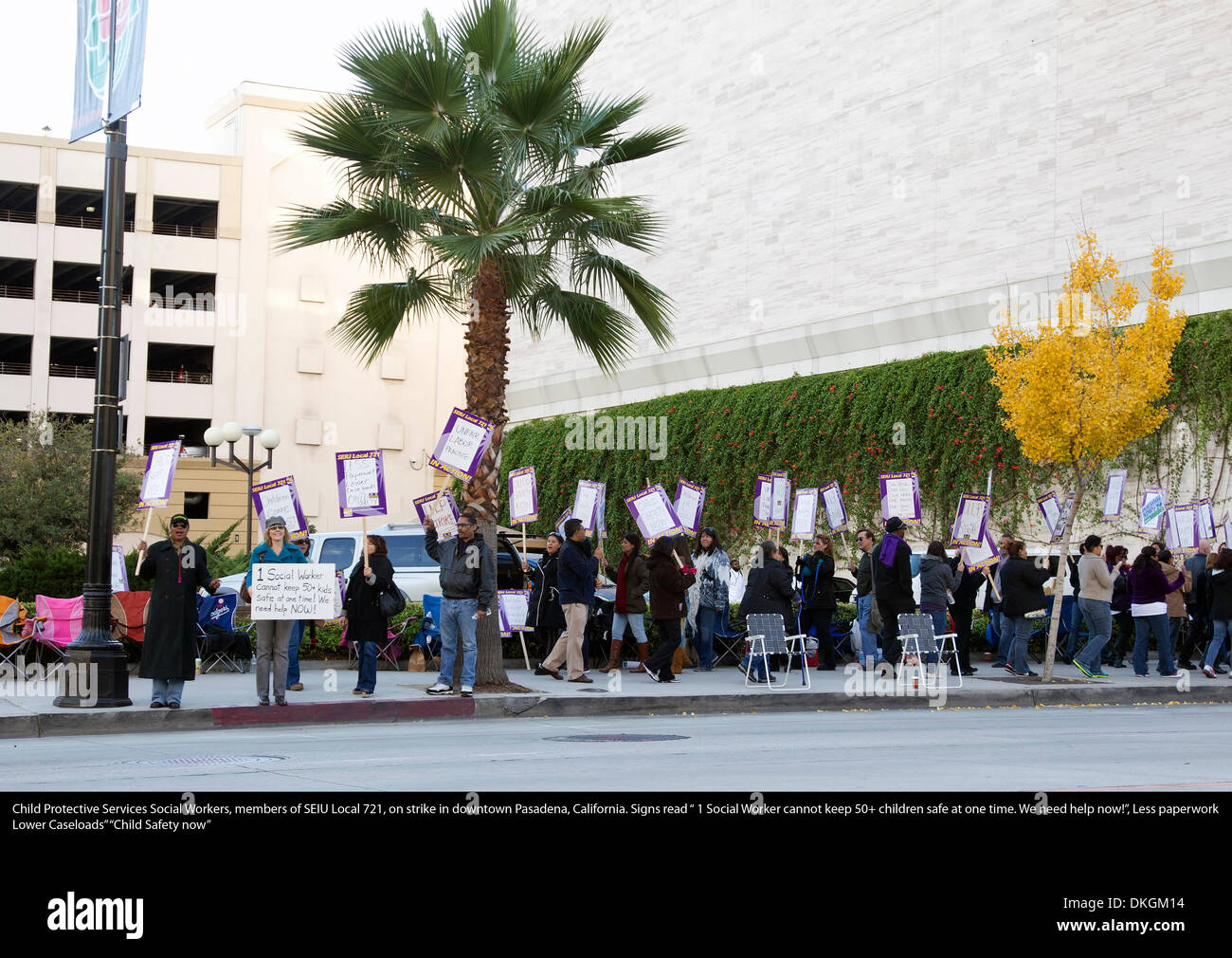 Bambini Servizi di protezione sociale dei lavoratori in sciopero Foto Stock