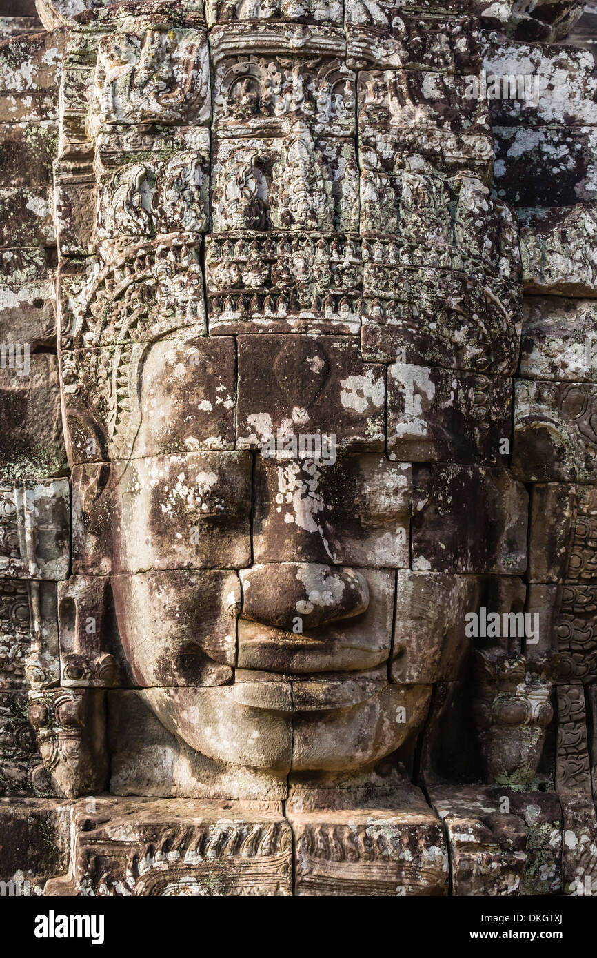 Faccia le torri in tempio Bayon in Angkor Thom, Angkor, Sito Patrimonio Mondiale dell'UNESCO, Siem Reap Provincia, Cambogia, sud-est asiatico Foto Stock