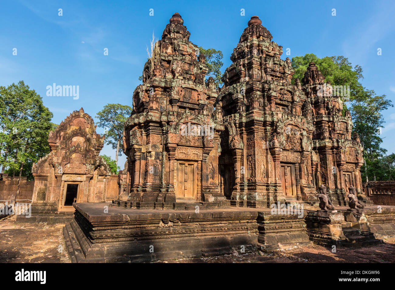 Il Banteay Srei tempio di Angkor, Sito Patrimonio Mondiale dell'UNESCO, Siem Reap Provincia, Cambogia, Indocina, Asia sud-orientale, Asia Foto Stock