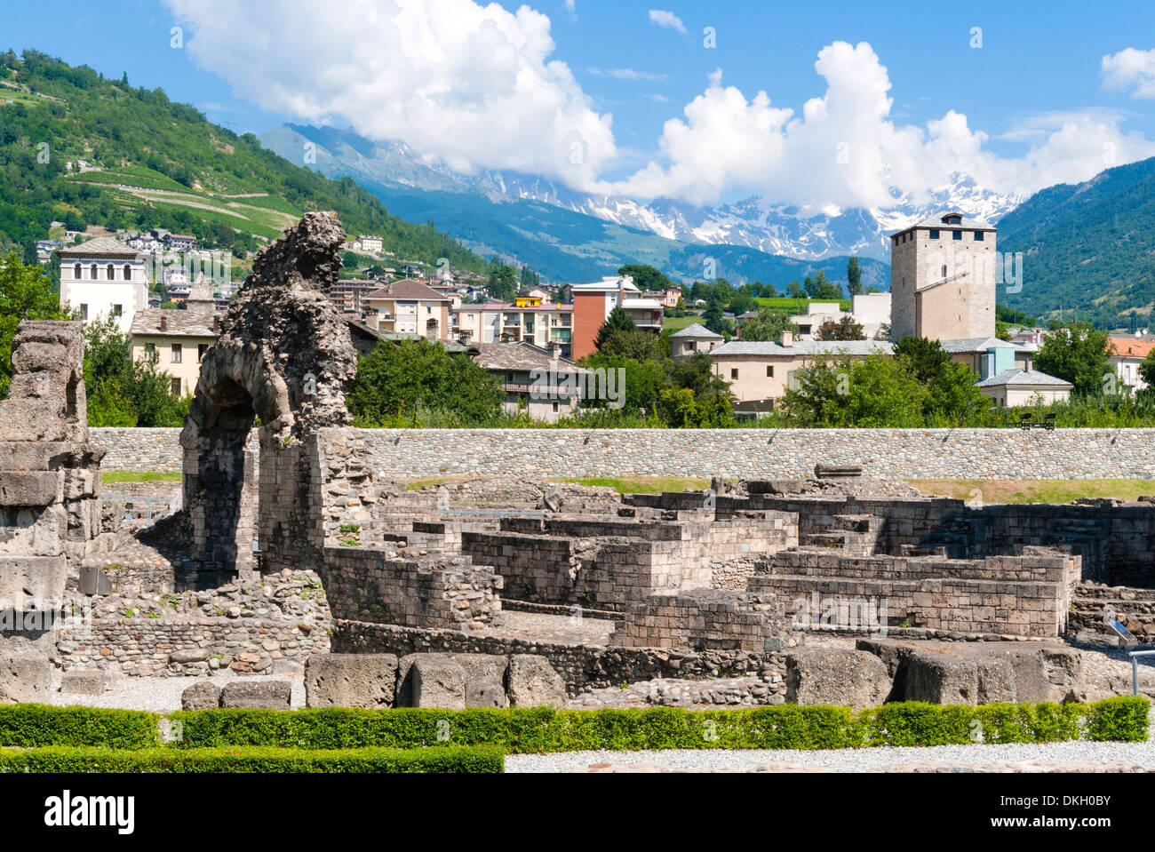 Teatro romano (Teatro Romano), Aosta, Valle d'Aosta, Alpi Italiane, Italia, Europa Foto Stock