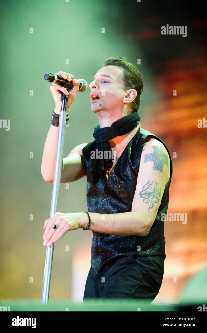 Luglio 24, 2009 - Toronto, Ontario, Canada - 22 Luglio 2009: Depeche Mode in c prima di prestazioni vi nuovo tour dell'Universo a Toronto, Ontario a Molson anfiteatro a Ontario Place. (Credito Immagine: © Southcreek globale/ZUMApress.com) Foto Stock