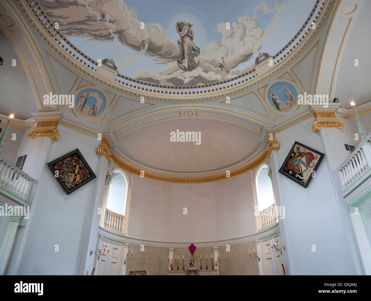 Decorate una chiesa barocca interno, Dorset, Inghilterra. Foto Stock