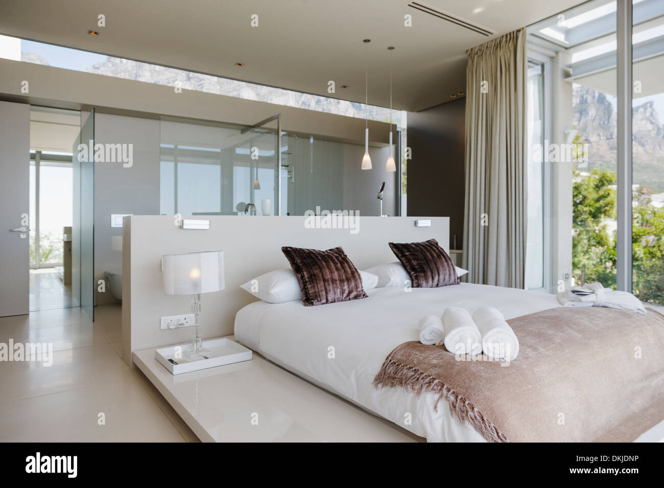 Camera da letto moderna Foto Stock