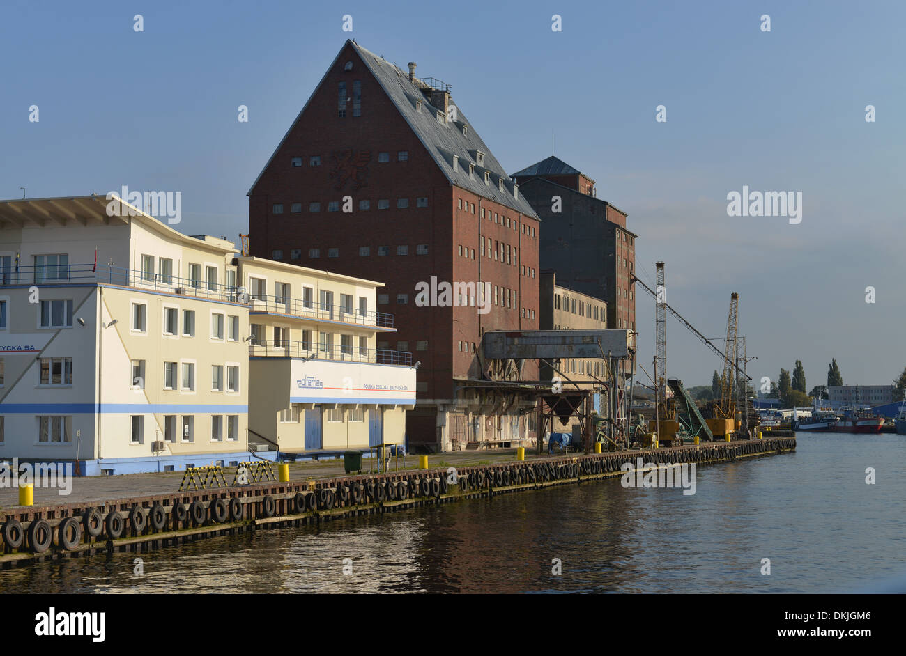 Lagerhaeuser, Hafen, Kolberg, Polen / Lagerhäuser Foto Stock