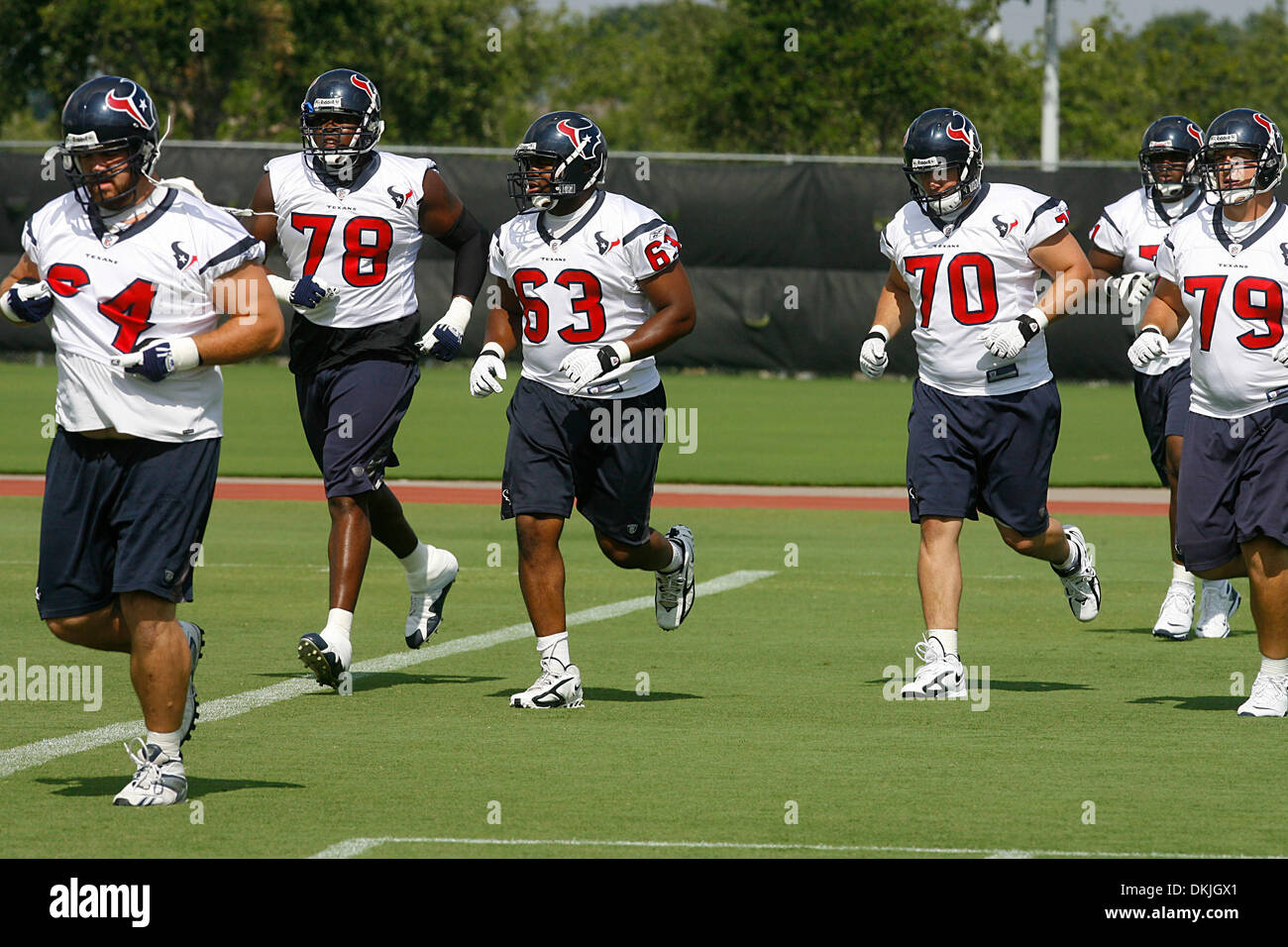 Giugno 15, 2009 - Houston, Texas, Stati Uniti - 15 Giugno 2009: membri di Houston Texans prende il campo durante la squadra di camp mini tenuto presso il Methodist Training Facility. (Credito Immagine: © Southcreek globale/ZUMApress.com) Foto Stock
