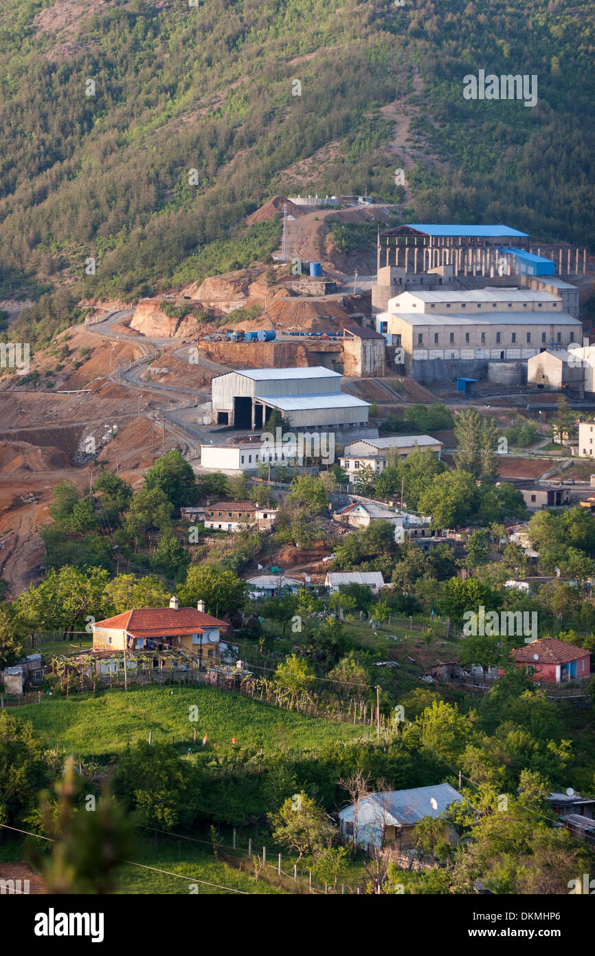 Il rame impianto di arricchimento in Fushe Arrez, Albania Foto Stock