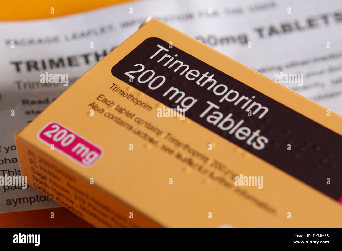 Il trimetoprim antibiotico 200mg compresse e confezionamento Foto Stock