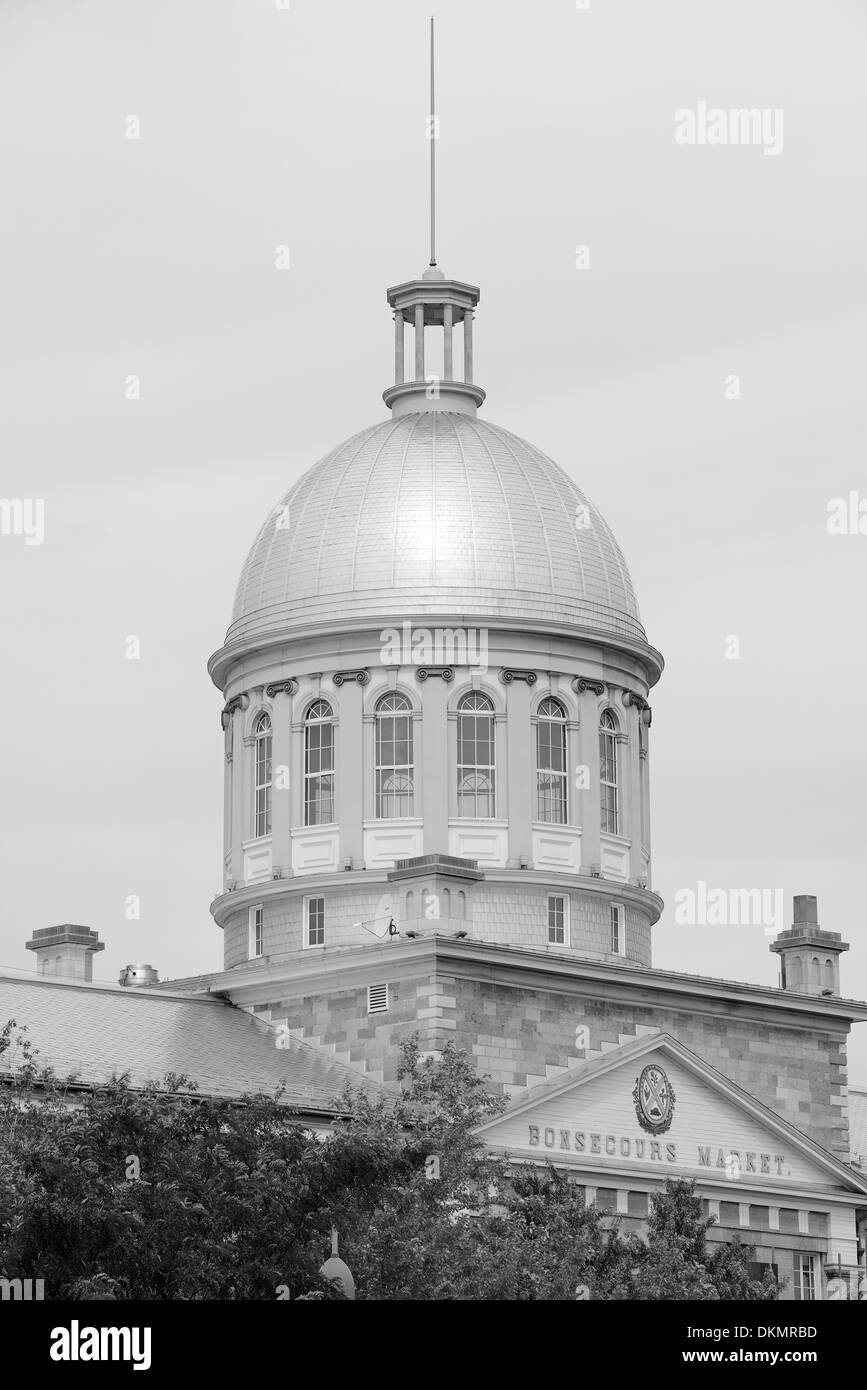 Mercato di Bonsecours su strada nella vecchia Montreal in Canada Foto Stock