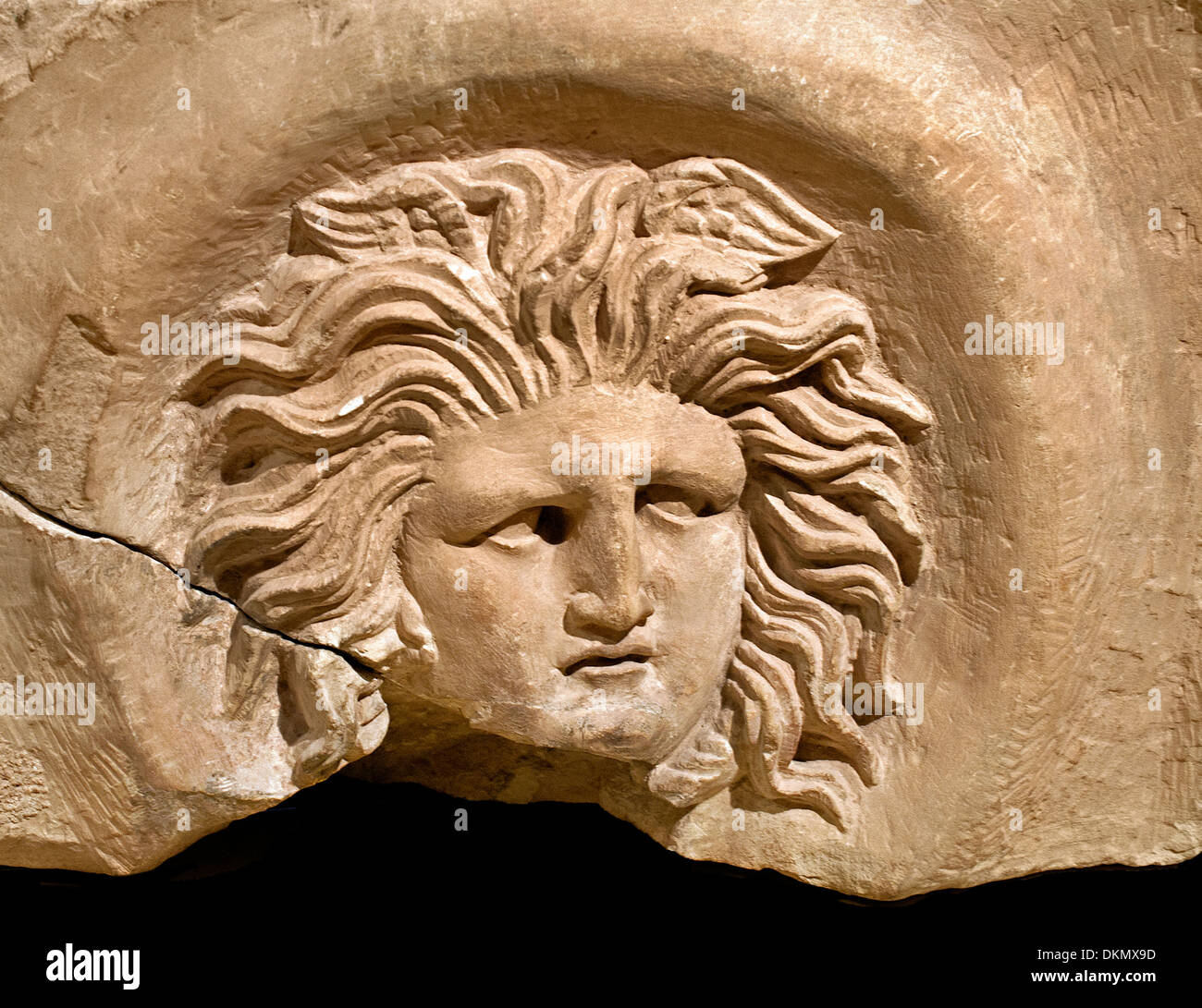 Petra storico e archeologico della città Giordano Giordano famoso per la sua roccia architettura di taglio Foto Stock