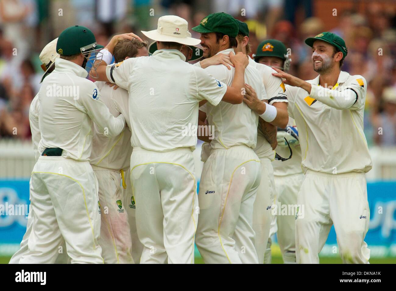 Adelaide, Australia del Sud. 8 Dic 2013. AUSTRALIA - Azione dal 2° Ceneri Test match giocato ad Adelaide Oval. Credito: Lo sport europeo Agenzia fotografica/Alamy Live News Foto Stock