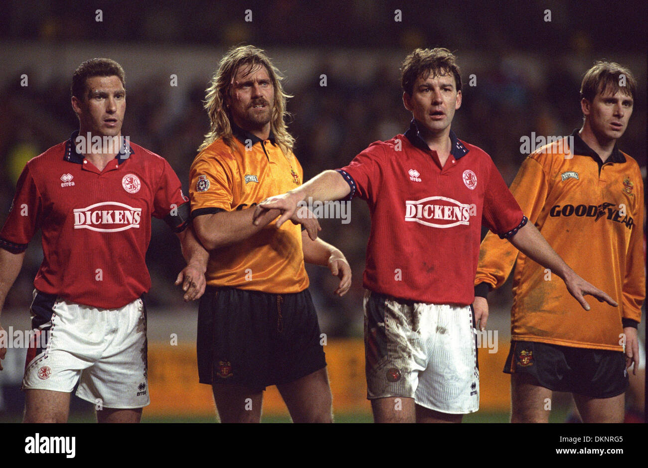 I calciatori Nigel Pearson, John de Wolf, Bryan Robson e David Kelly. Wolverhampton Wanderers / Middlesbrough al Molineux Stadium 1995 Foto Stock