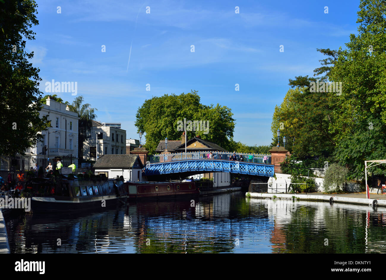 Ponte sul Canal Grand Union, Little Venice, Maida vale, West London, Regno Unito Foto Stock