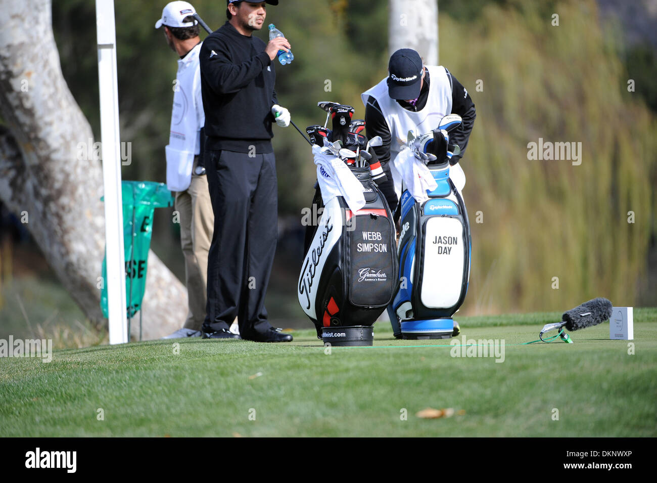 Thousand Oaks, CA, Stati Uniti d'America. L'8 dicembre, 2013 hits durante il round finale di Tiger Woods sfida mondiale presentato da Northwestern reciproco a Sherwood Country Club in Thousand Oaks, CA, . L'8 dicembre, 2013. Giovanni verde/CSM/Alamy Live News Foto Stock