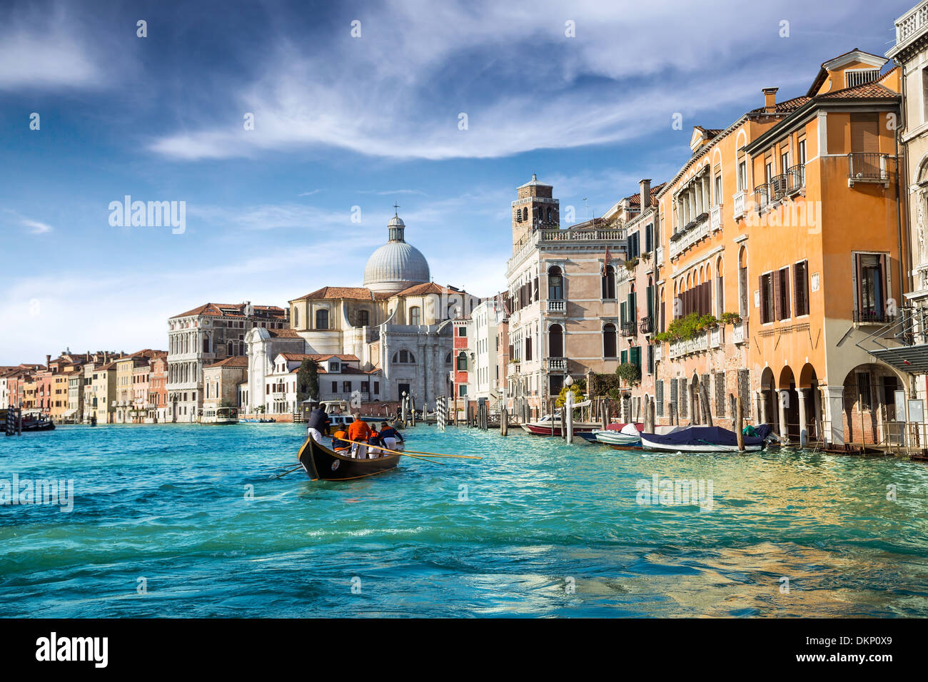 In gondola sul Canal di Venezia Foto Stock