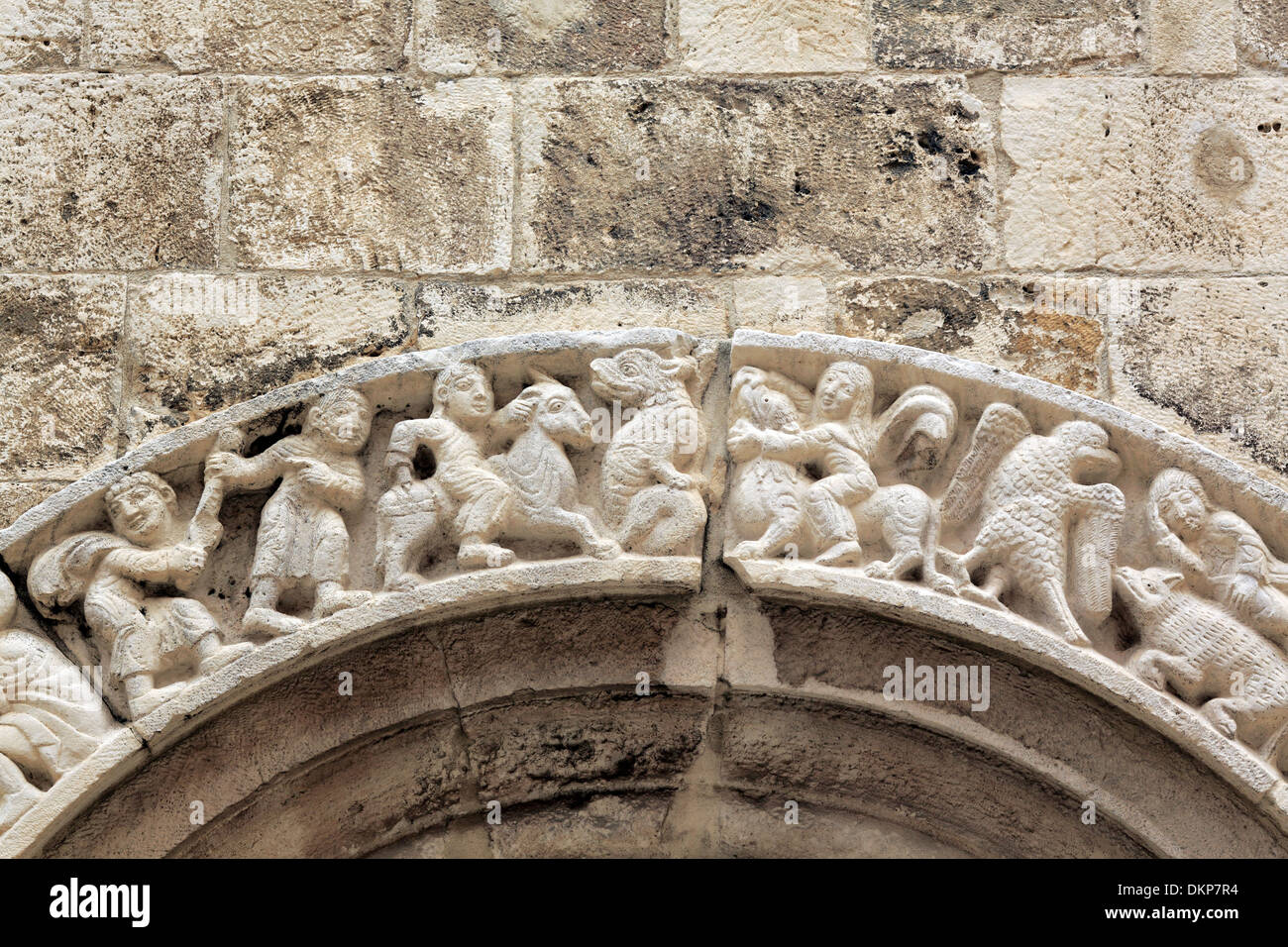 Portale della Cattedrale di Santa Maria Maggiore, Barletta, Puglia, Italia Foto Stock