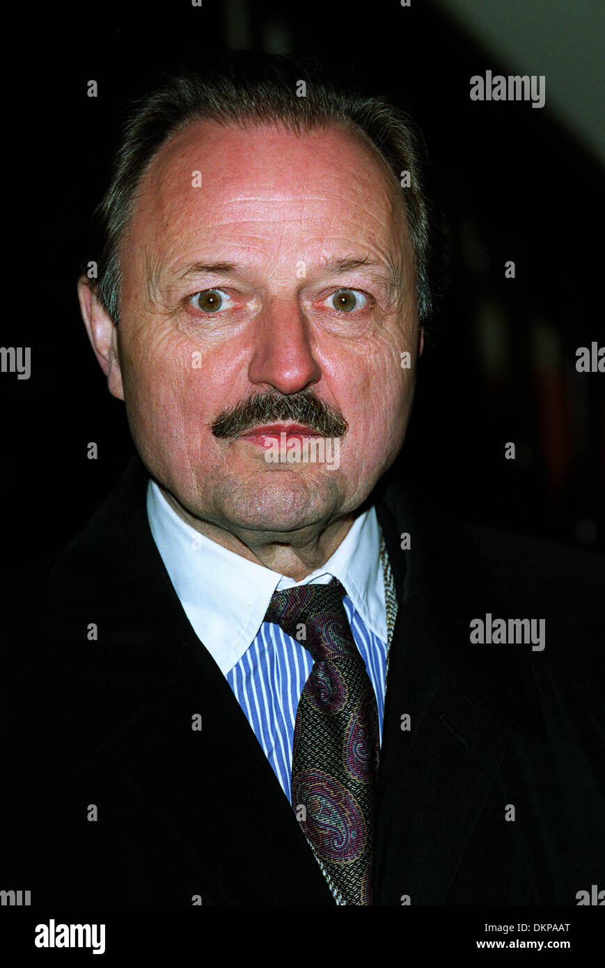 PETER BOWLES.attore.26/03/2000.Y65B23A Foto Stock