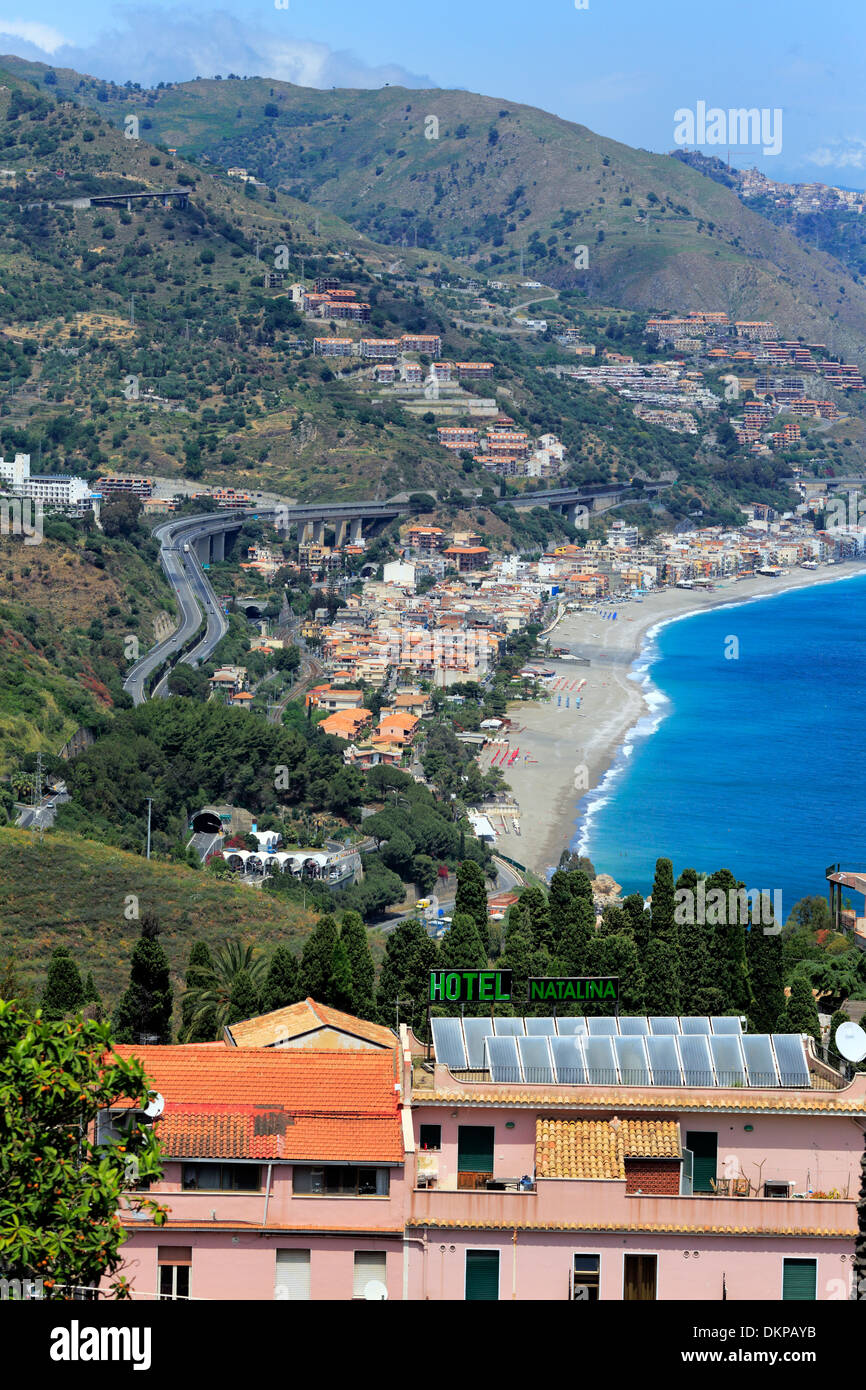 La città di Taormina, Sicilia, Italia Foto Stock