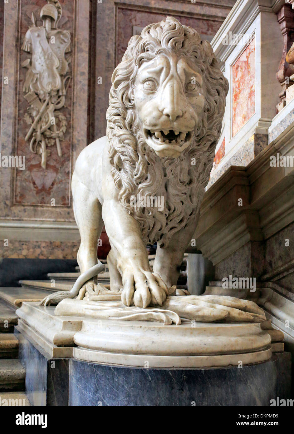 Scultura di Lion, Palazzo Reale di Caserta - Campania, Italia Foto Stock