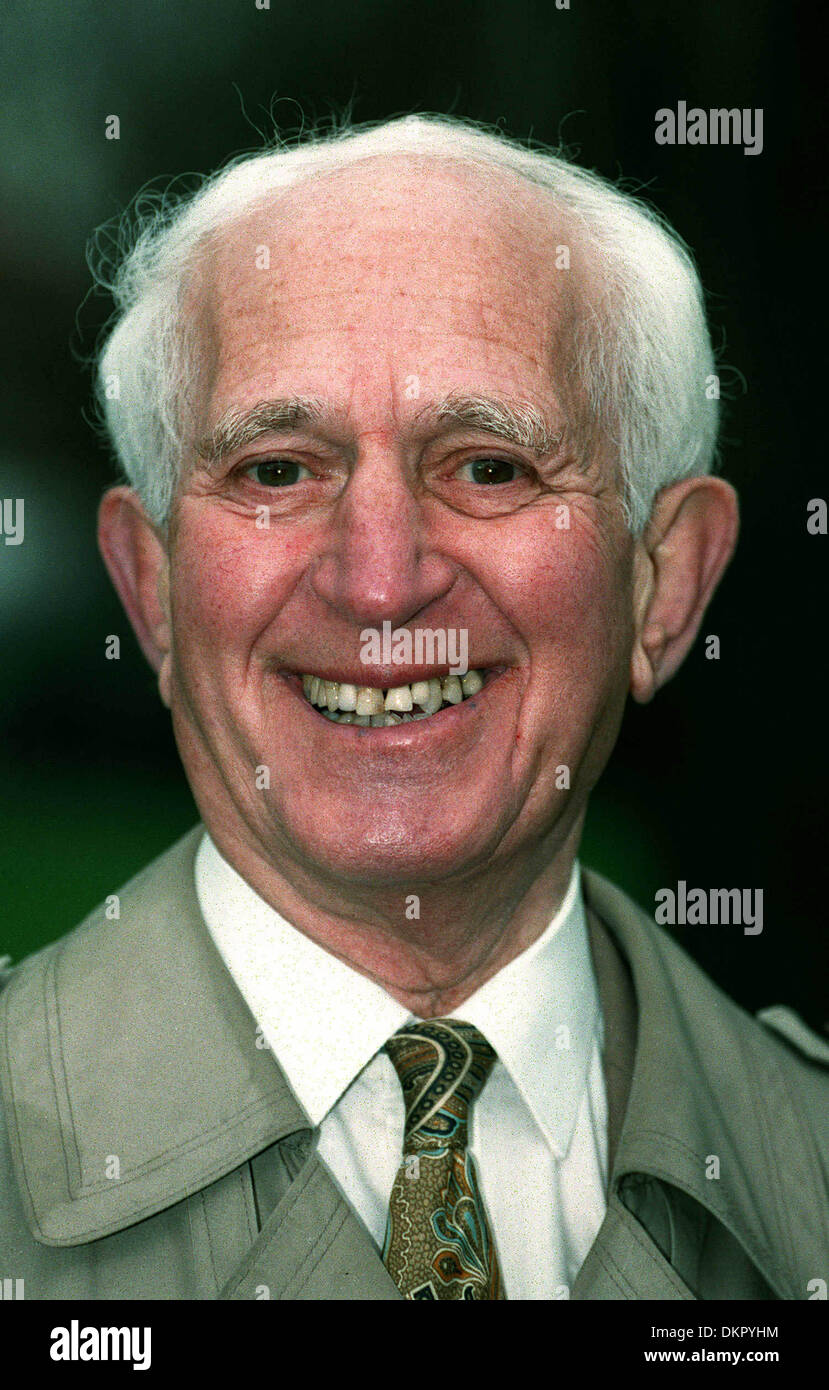 TREVOR BAKER.WEATHERMAN.13/01/1994.B91A3 Foto Stock