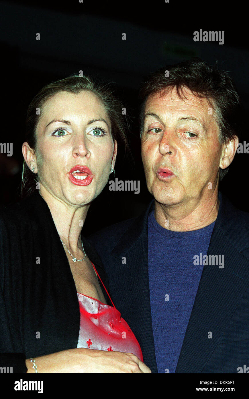 PAUL MCCARTNEY E HEATHER MILLS.cantante,cantautore & PARTNER.LY.VENEZIA FILM FESTIVAL 2001, ITA.04/09/2001.BK73F28C. Foto Stock