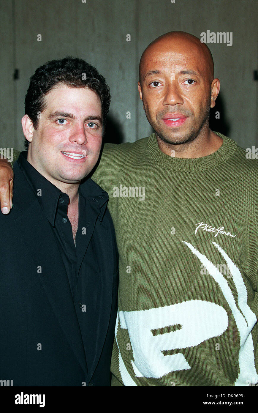 BRETT RATNER, RUSSELL SIMMONS.attore, fondatore della Def Jam.BEVERLY HILLS, LA, USA.03/10/2001.BM31F26C. 2001 Foto Stock